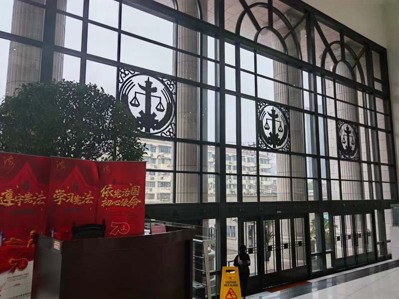 上海著名刑事律师在线解答：刑事犯罪如何做轻罪辩护？
