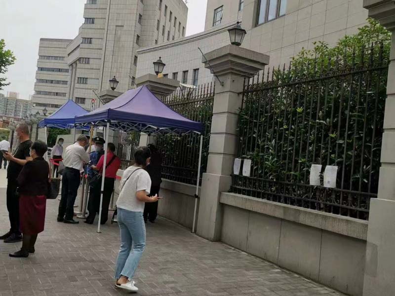 金山刑事律师告知：组织残疾人儿童乞讨罪会受到哪些惩罚？