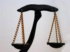 河南南路刑事律师解析上访政府是否构成犯罪及