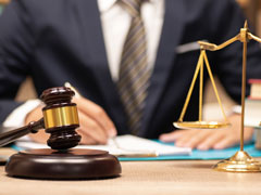 <b>上海刑事律师解读：哪些行为会导致刑事拘留？</b>